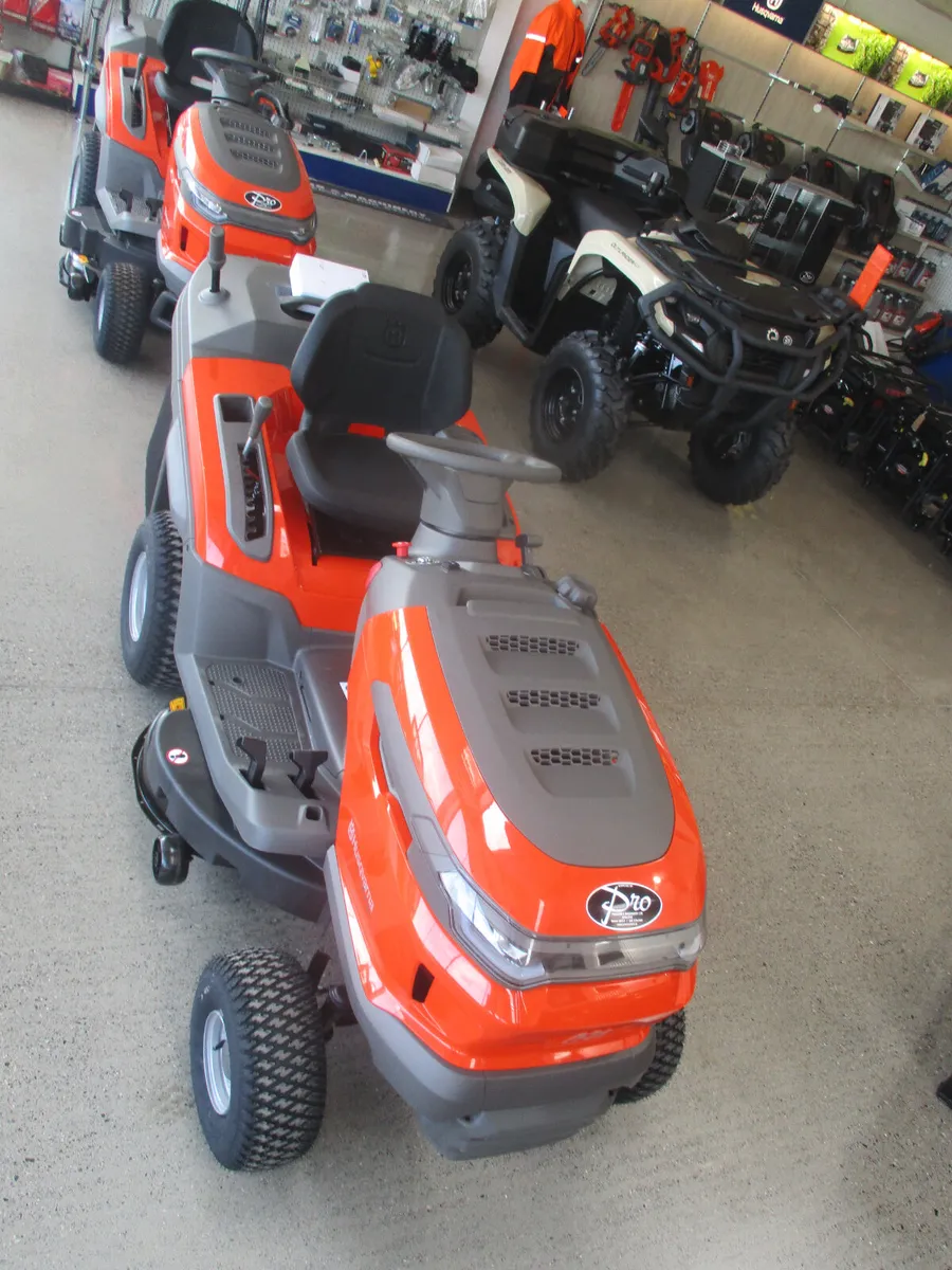 Husqvarna tractor mower TC 215 T - Image 4