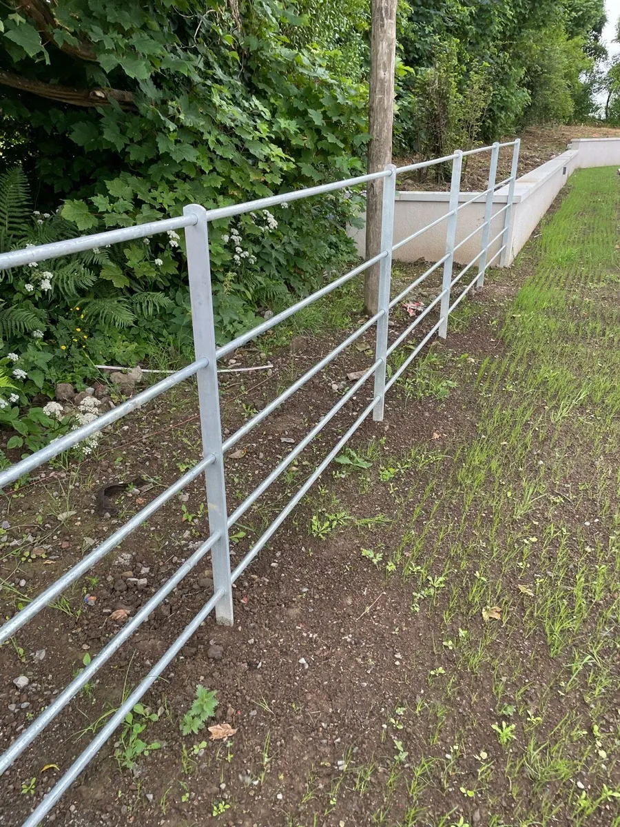 Estate fencing - Image 1