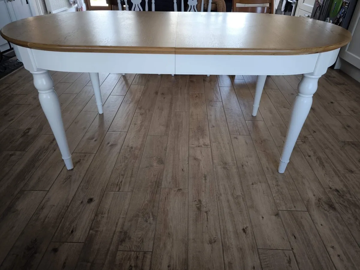 Kitchen table & 8 chairs - Image 4