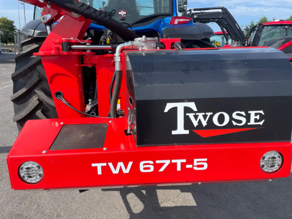 Twose 67T-5 Hedgecutter - Image 1