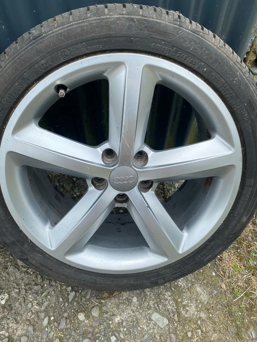 S line alloys 18’s - Image 2