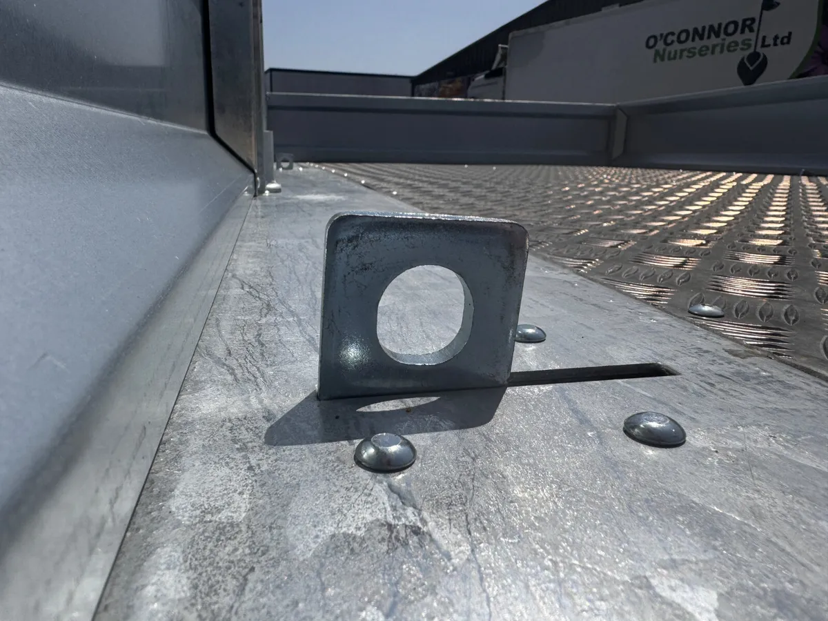 New Nugent 16ft tiltbed Trailer - Image 4