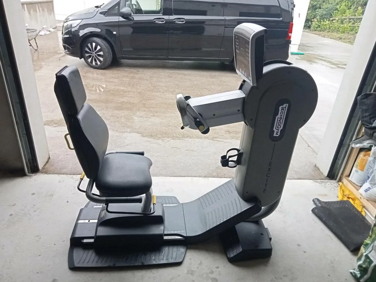 Technogym Arm Ergometer/ Arm Bike - Image 1