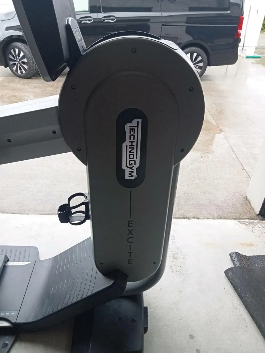 Technogym Arm Ergometer/ Arm Bike - Image 2