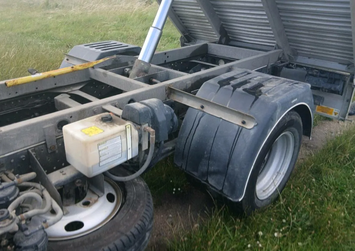 Izuzu Grafter - Image 3