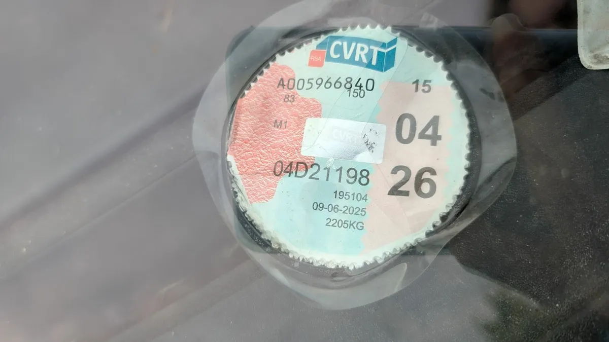 Camper - Campervan on the log book - fully kitted - Image 4