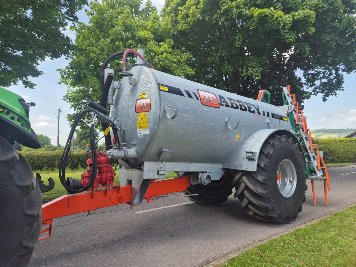 Abbey 2000R slurry tank - Image 2
