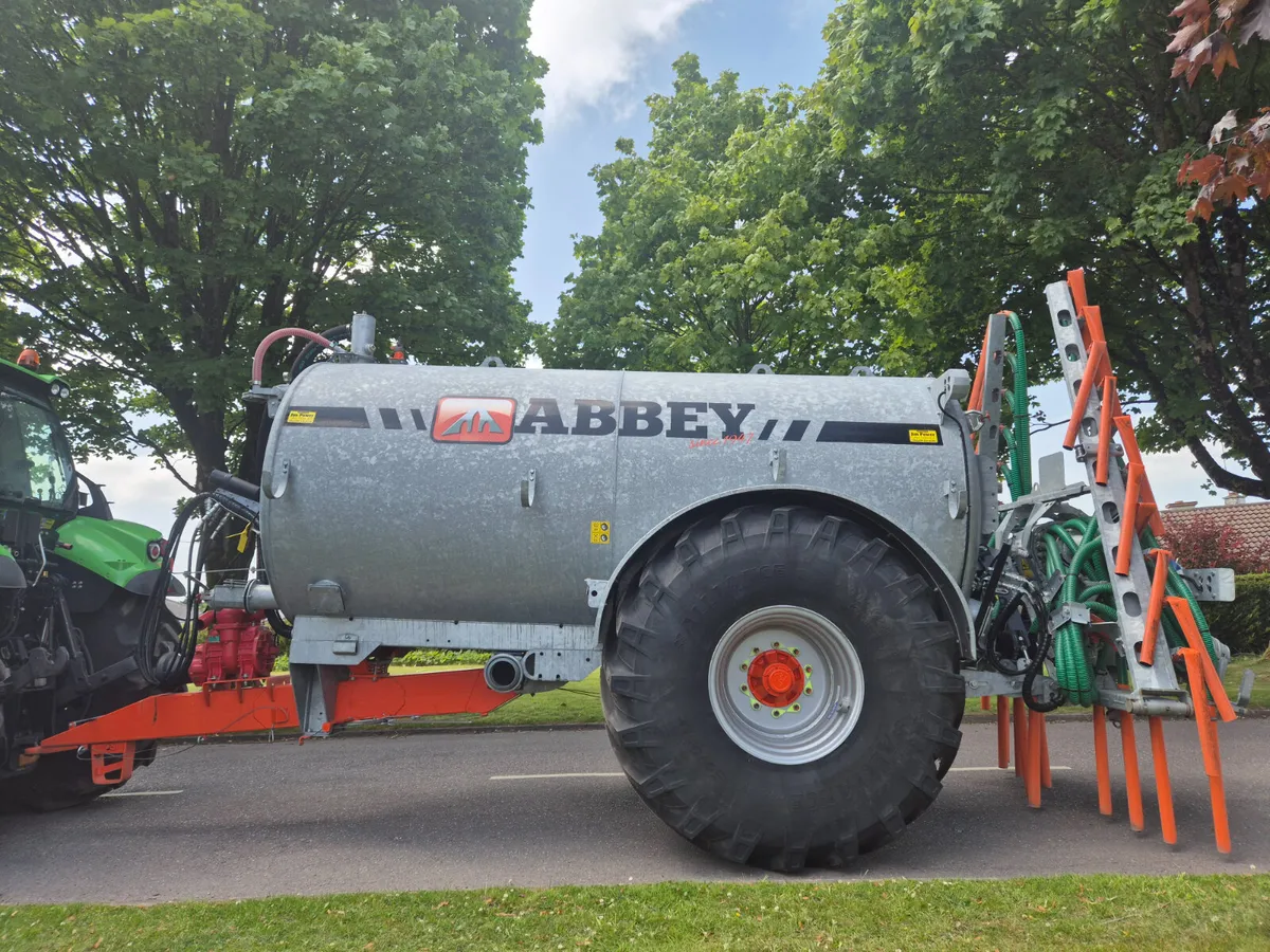 Abbey 2000R slurry tank - Image 1