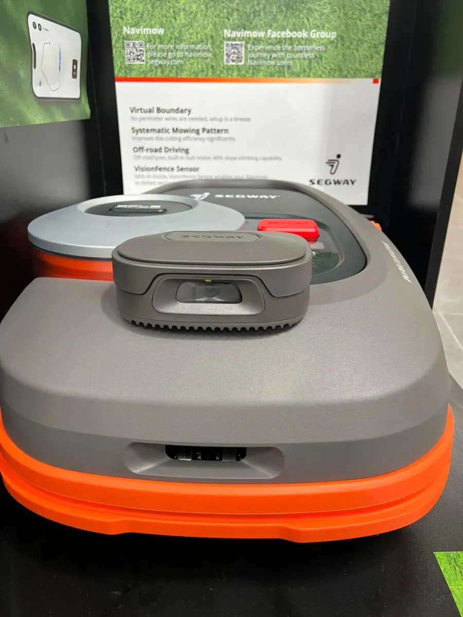 Segway Navimow H3000-VF Robotic Lawnmower - Image 2