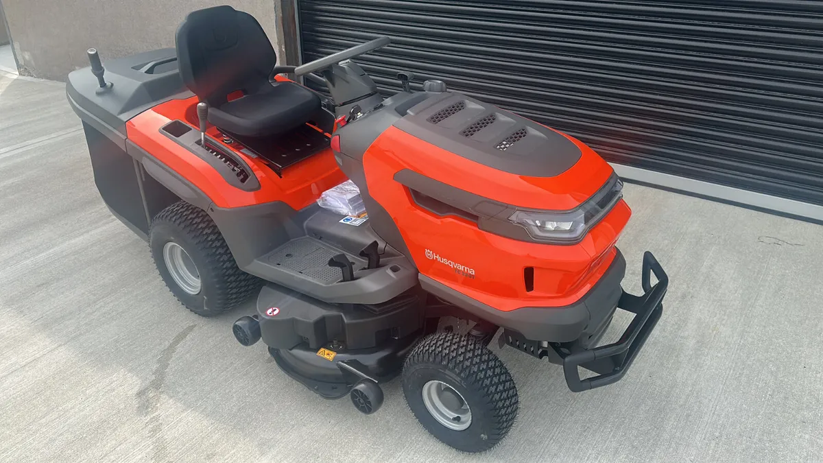Husqvarna TC220T ride on Lawnmower NEW MODEL - Image 1
