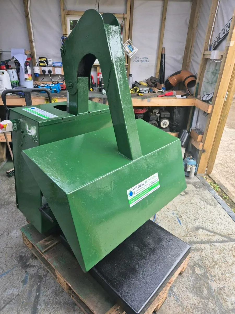 Bin compactor baler 1100litre - Image 4