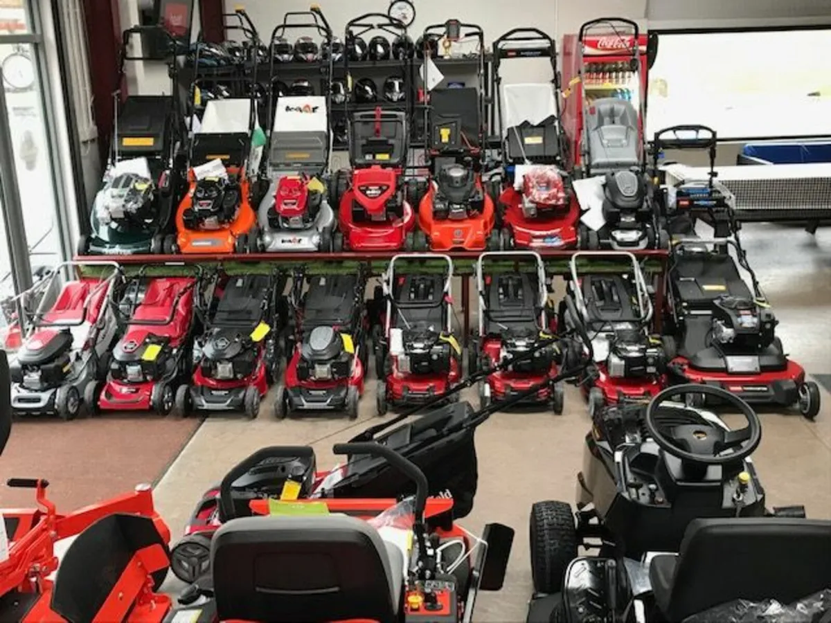 Hansa C7 Wood chipper Chipping capacity 70mm Honda - Image 3