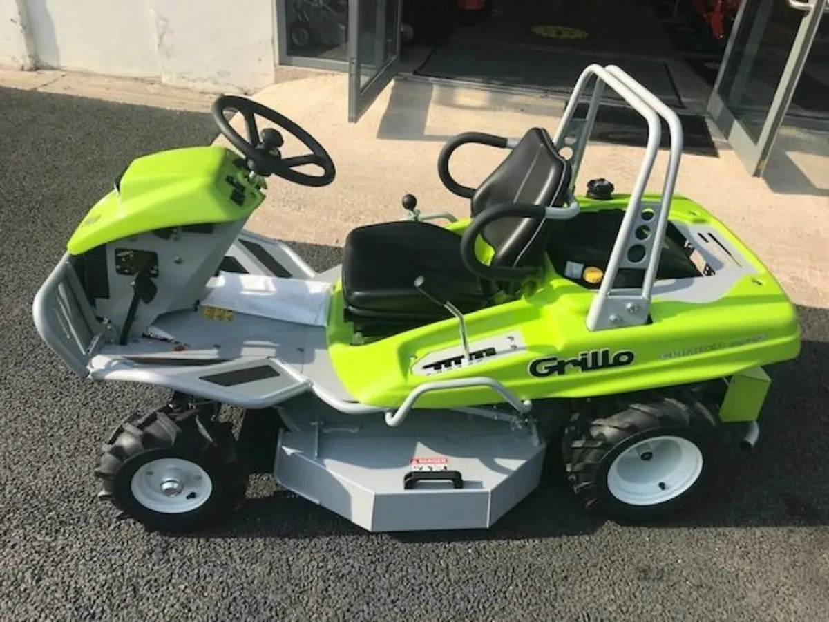 Hansa C7 Wood chipper Chipping capacity 70mm Honda - Image 2