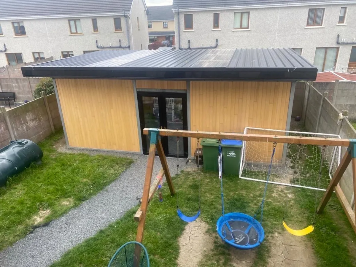 Yard clearance with all kinds of building material - Image 1