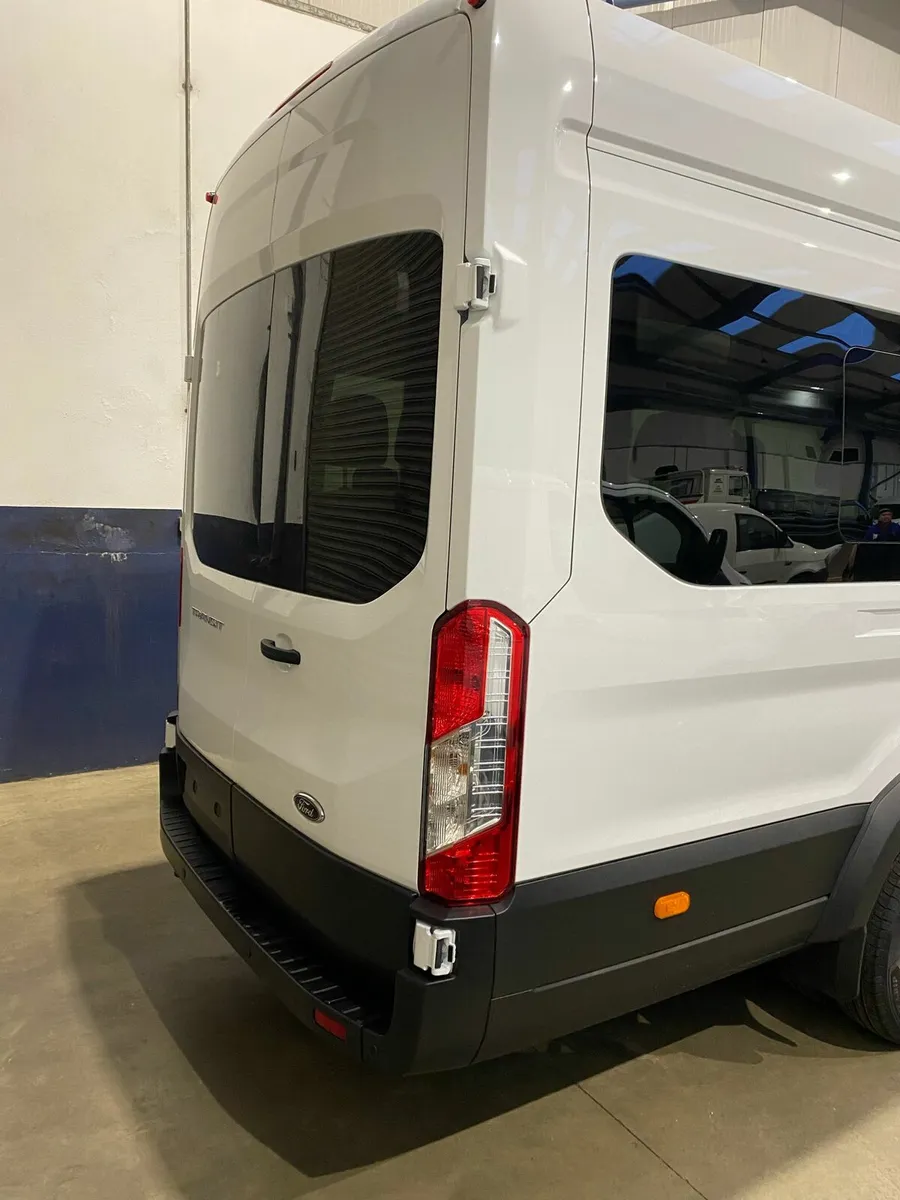 2023 FORD TRANSIT MINIBUS (232) - Image 4