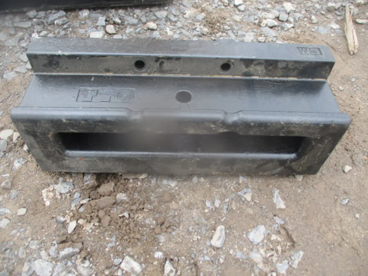 Fiat / New Holland Weight Block - Image 2
