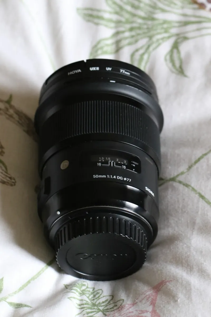 Sigma 50mm1.4 art EF lens - final price drop - Image 2