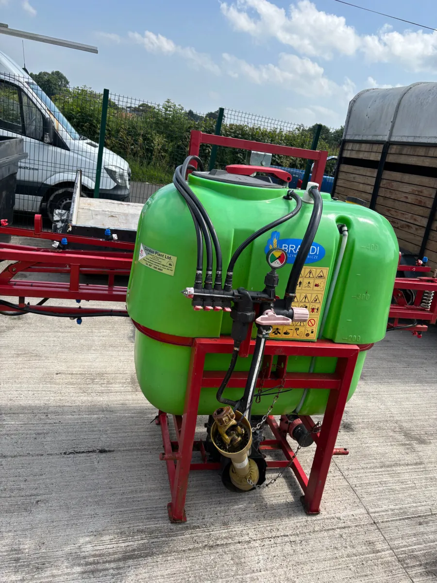 Brandi Sprayer - Image 1