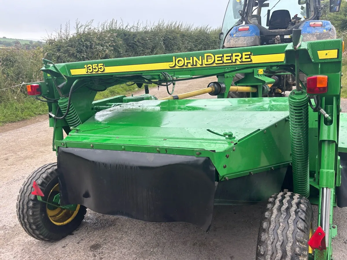 John Deer 1355 Mower - Image 4