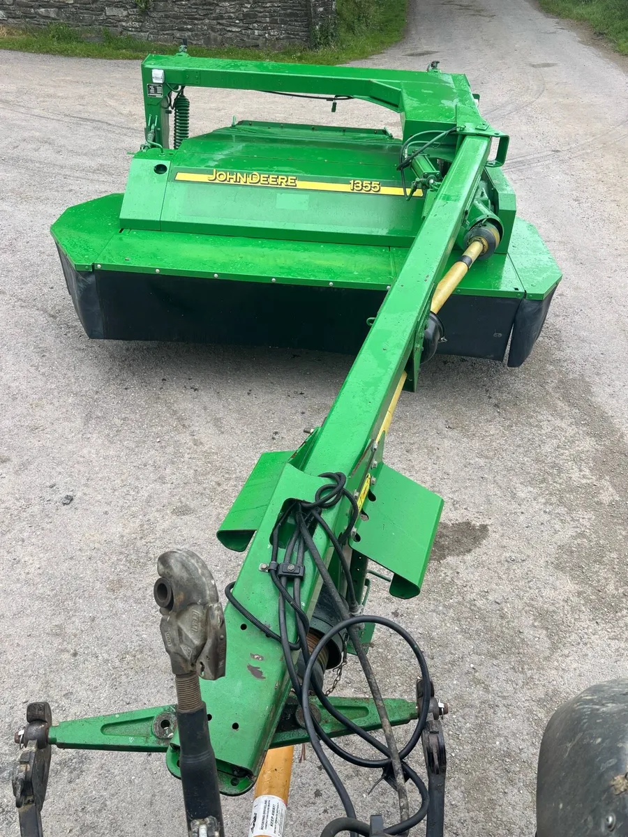 John Deer 1355 Mower - Image 2