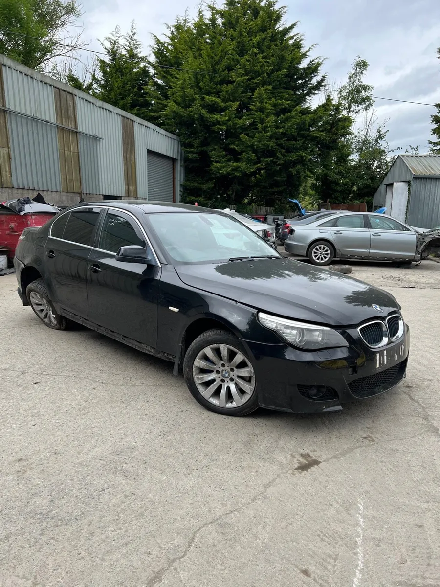 Breaking bmw 520d e60 automatic 2010 n47d20a 668/9 - Image 1