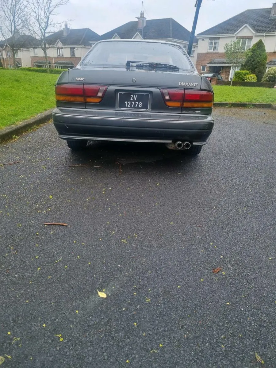 Mitsubishi Diamante - Image 4