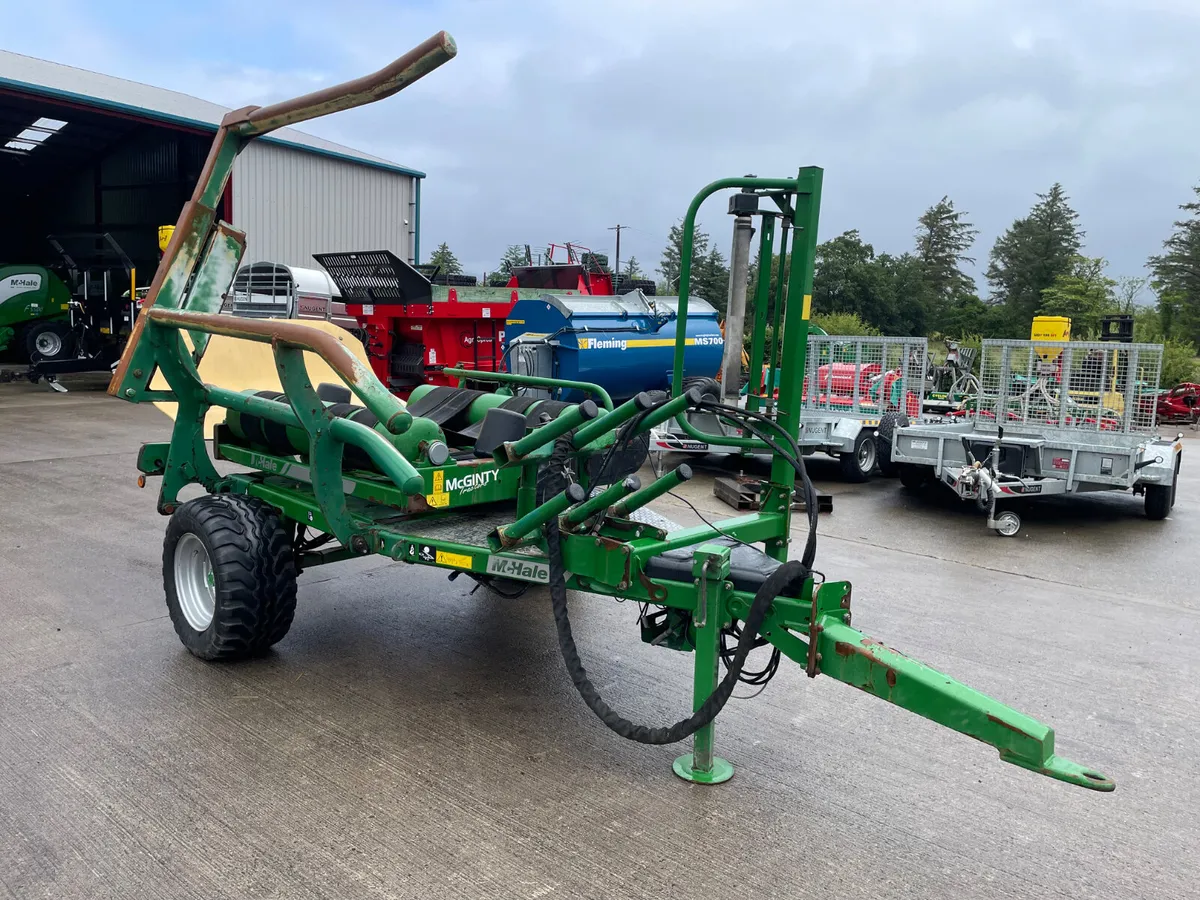 2017 McHale 991BJS - Image 2