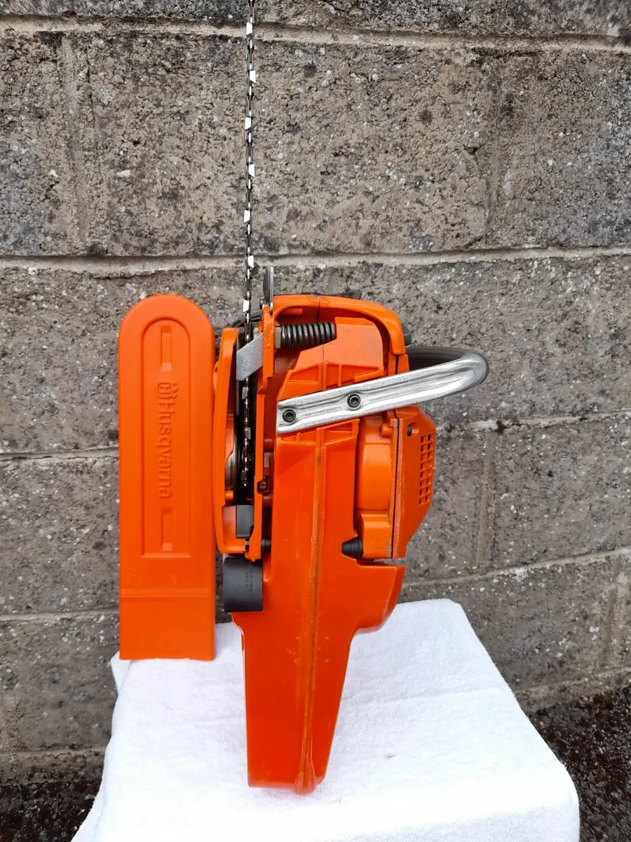 Selling Chainsaw - Image 3