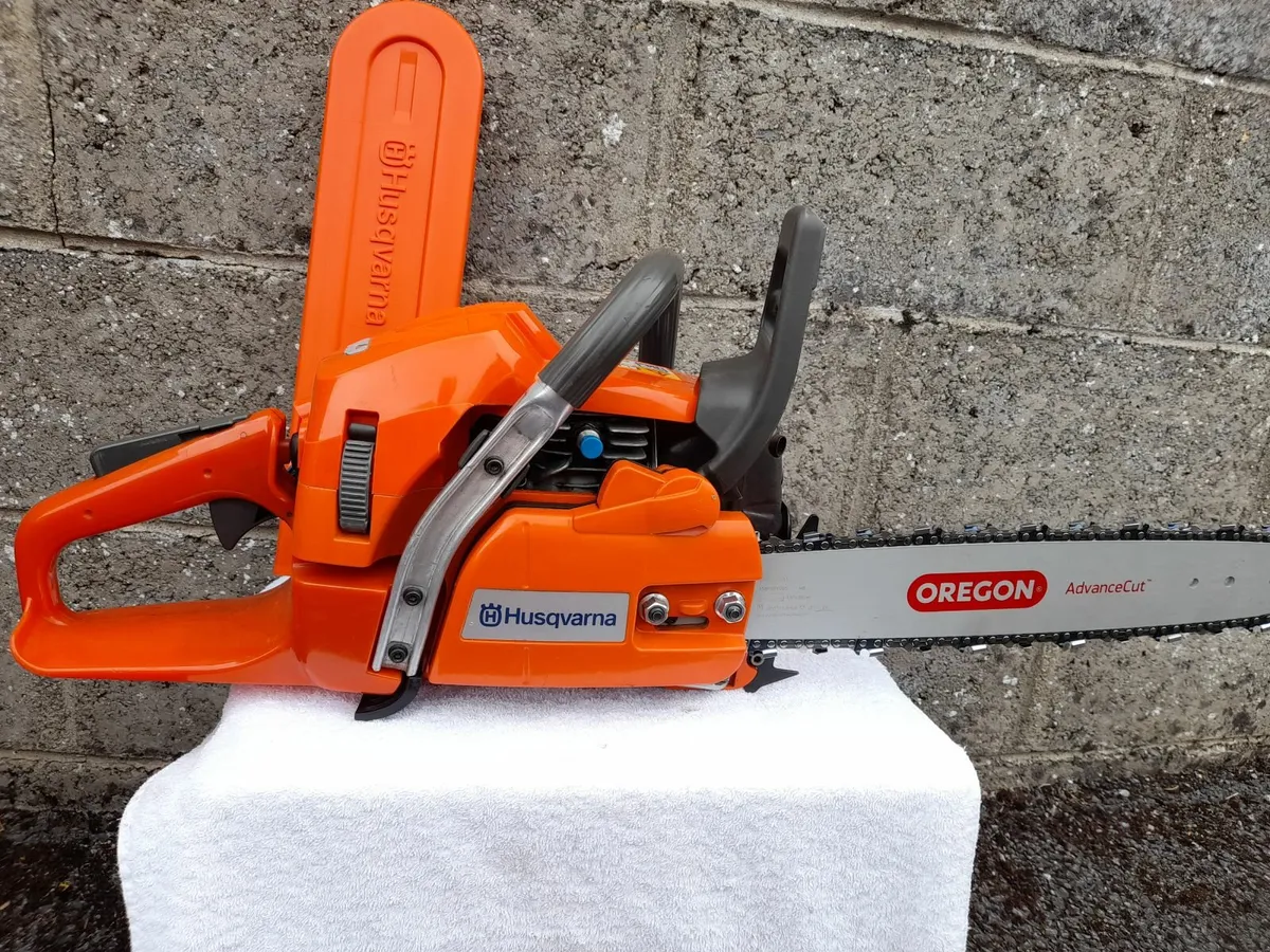 Selling Chainsaw - Image 4