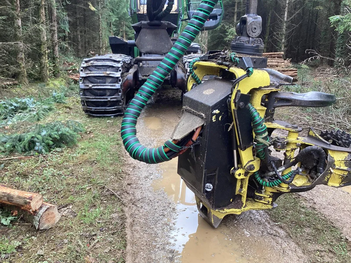 John Deere 1170E - Image 2