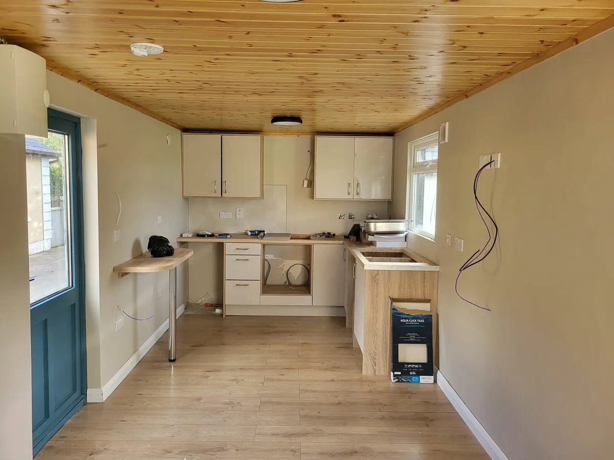 Small house - Image 3