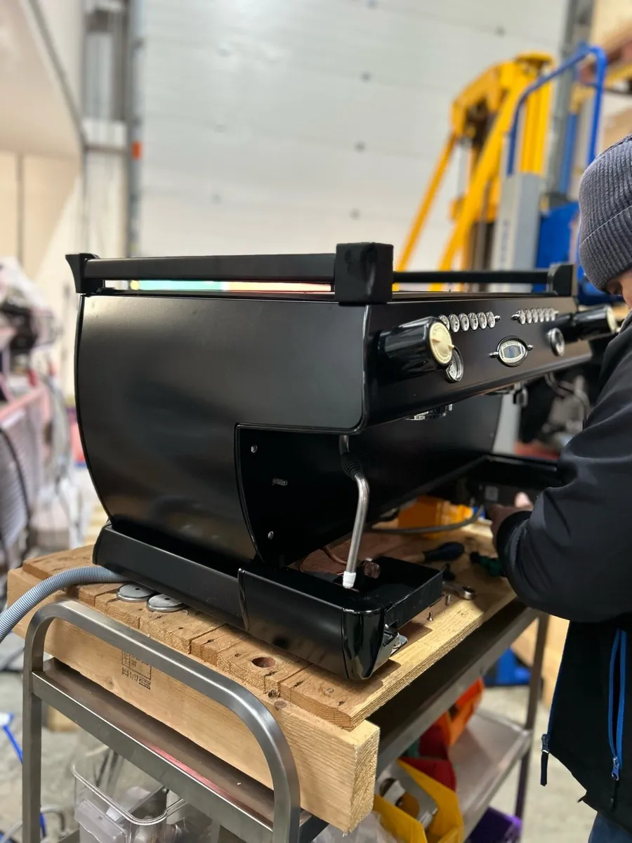 La Marzocco Gb5 coffee machine - Image 4