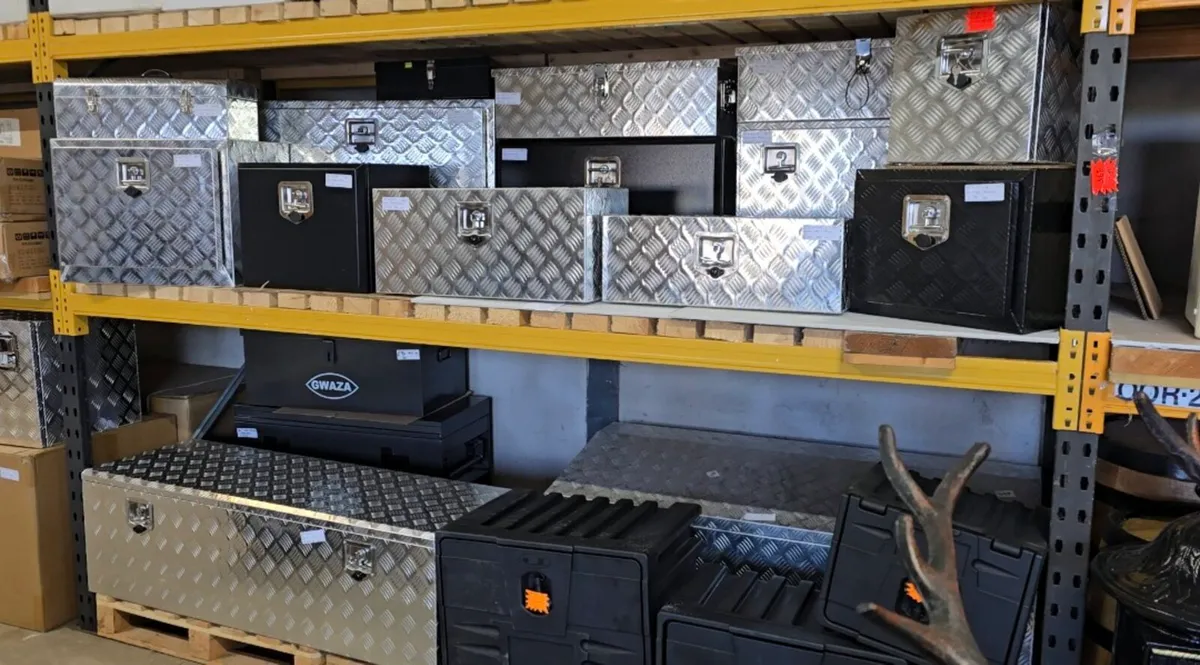 Aluminium Checker Plate toolboxes suit lorries tru - Image 1