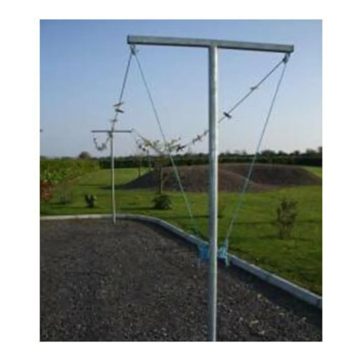 Galvanised clotheslines garden poles - Image 1