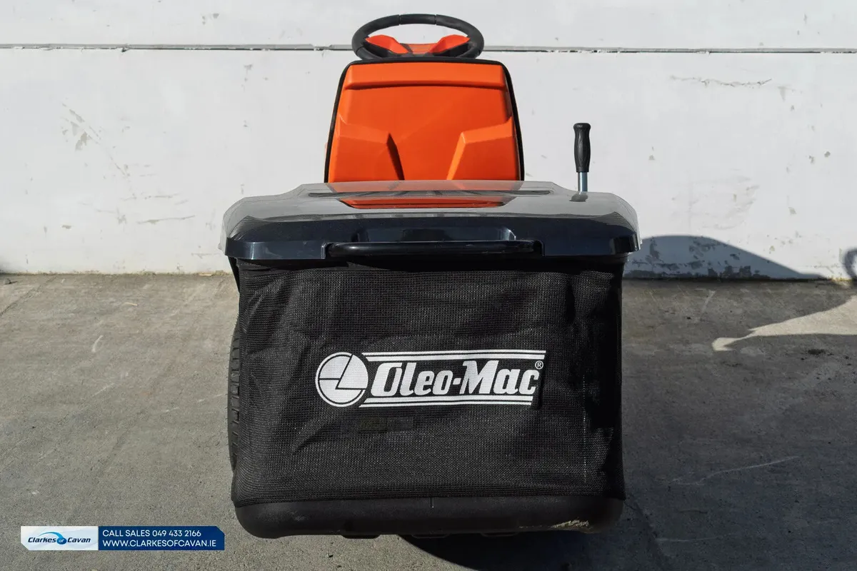 New Oleo Mac ride-on mower - Image 4