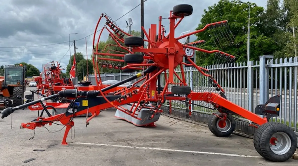 Kuhn GA7631 rake - Image 2