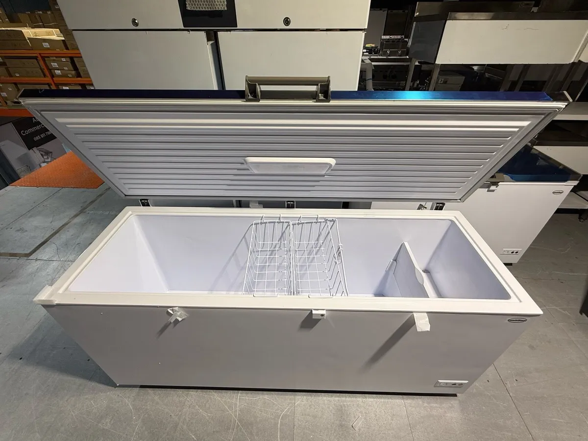 NEW CHEST FREEZERS 572ltr - Image 2