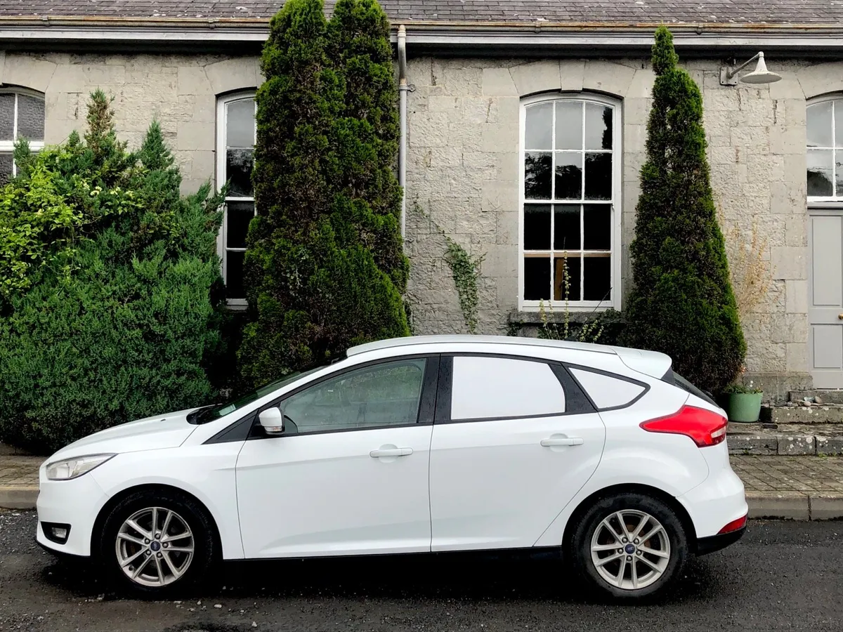 FORD FOCUS VAN DOE 5/26 2017 - Image 4