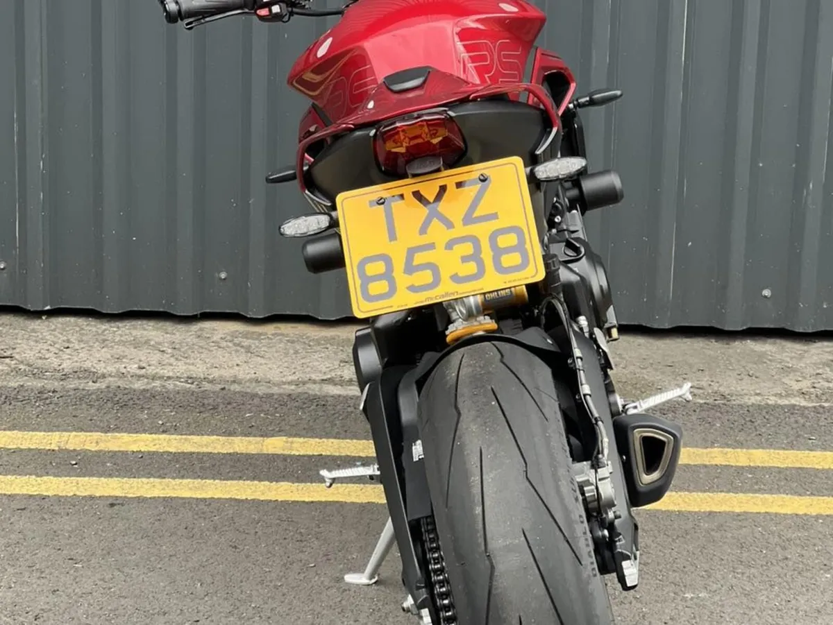 2024 Triumph Street Triple 765RS – Carnival Red - Image 4