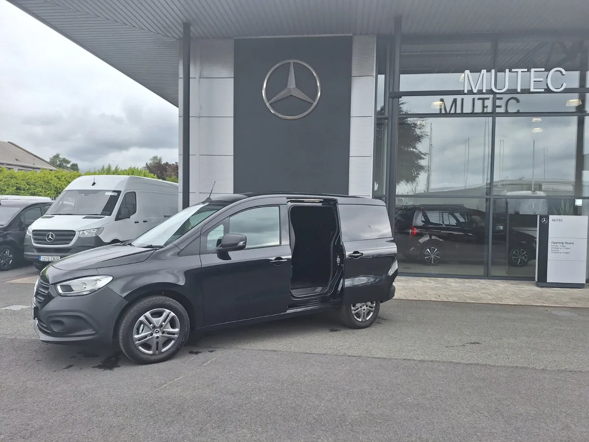 Mercedes  Citan Pro Pre Reg 251D27186 - Image 3