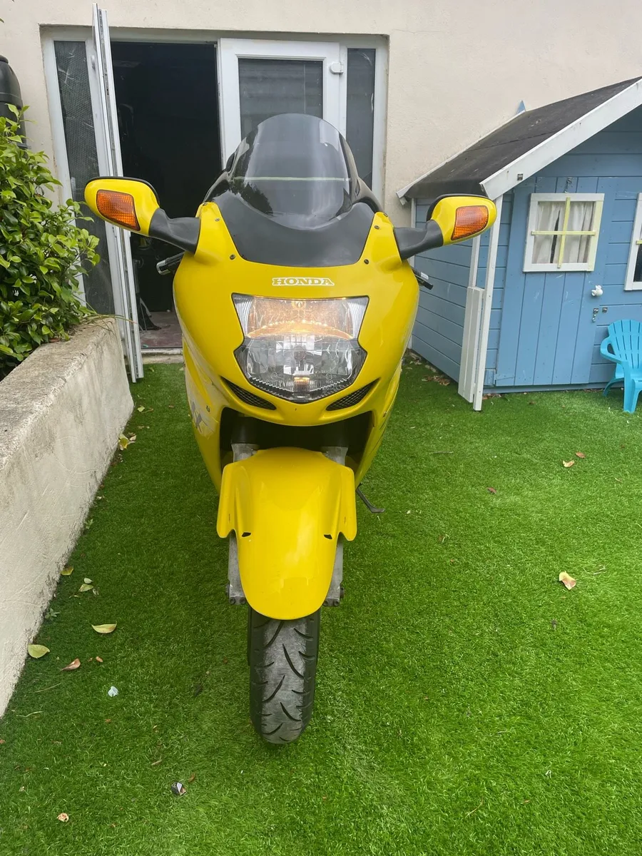 Honda CBR Blackbird - Image 3