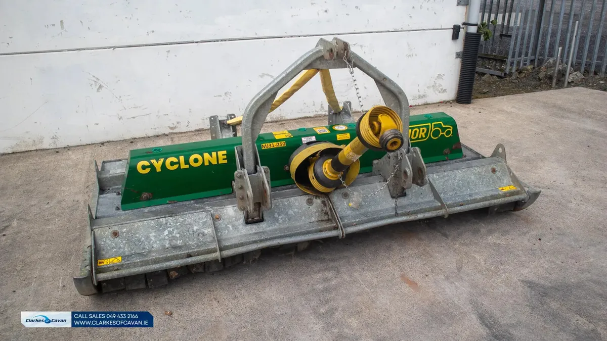 Major cyclone - Image 1