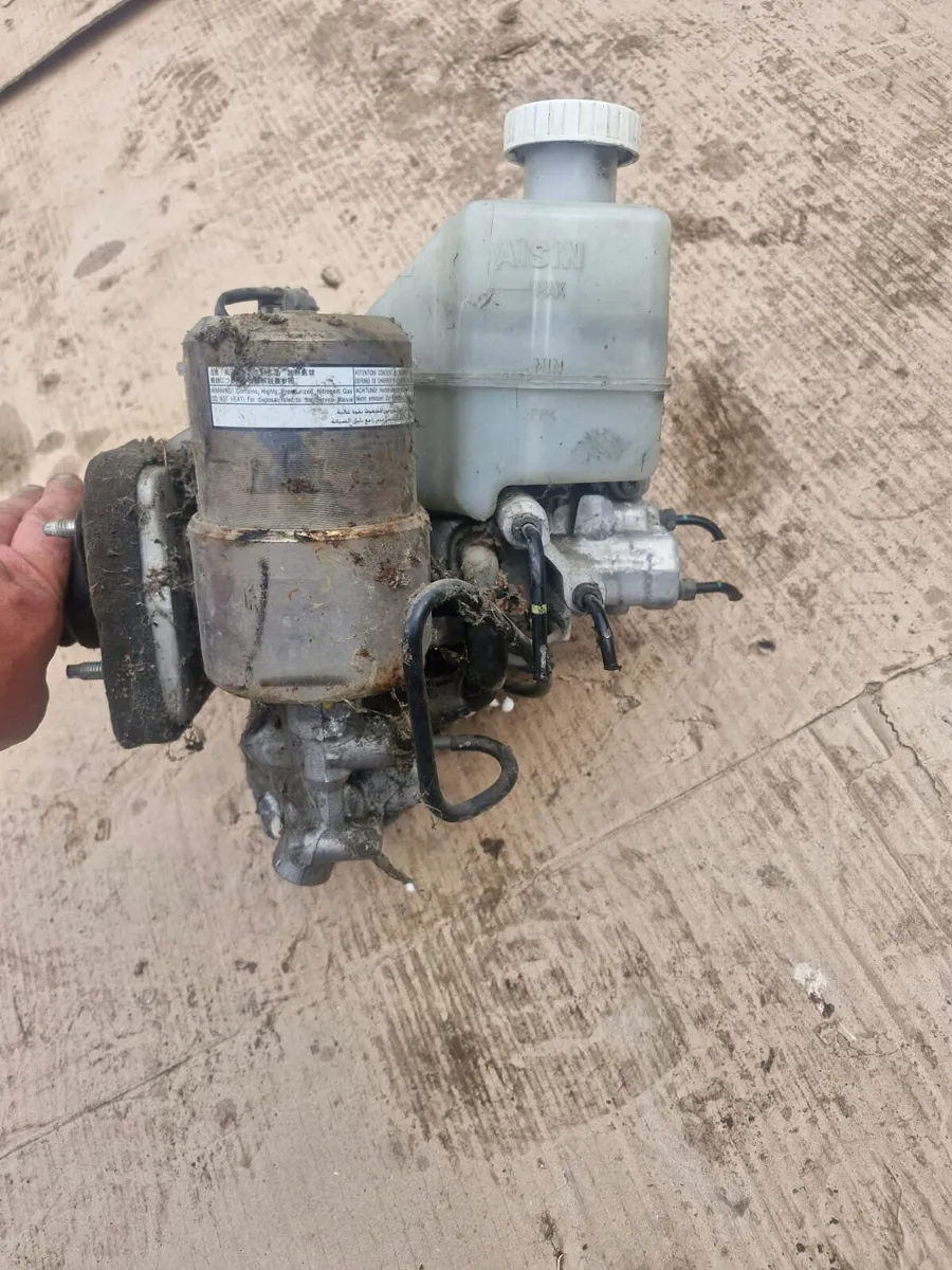MITSUBISHI PAJERO / SHOGUN ABS PUMP 3.2 - Image 1