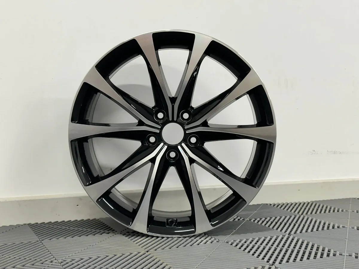 19" Sonata Alloys 5x114.3 Hyundai kia Qashqai - Image 2