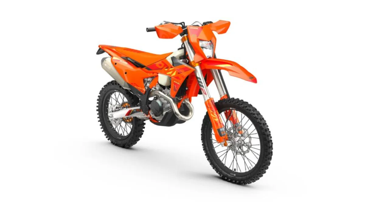 KTM 450 EXC-F SIX DAYS 25 Was £11,999 Now £10,399 - Image 3