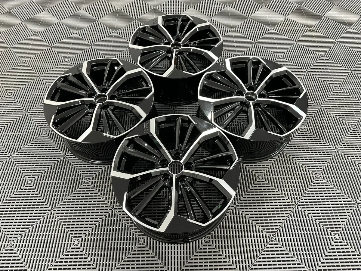 19" Altima Alloys 5x114.3 Hyundai kia Qashqai - Image 1