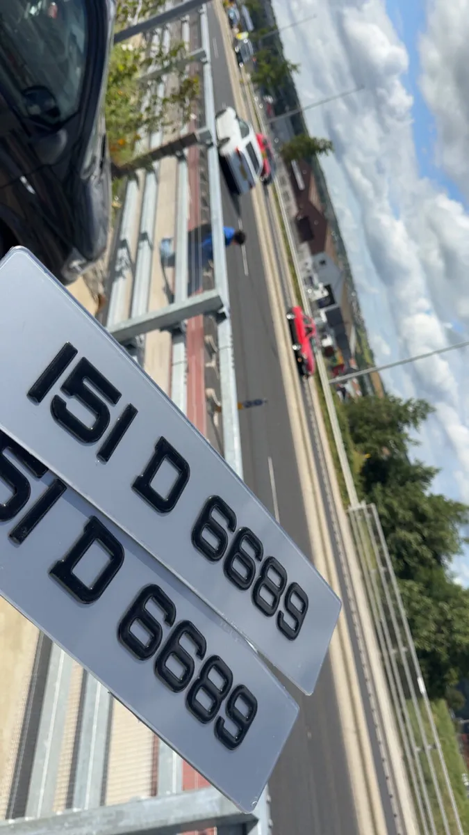 Ultimate gel , German . Jap , pressed , tinted - Image 1