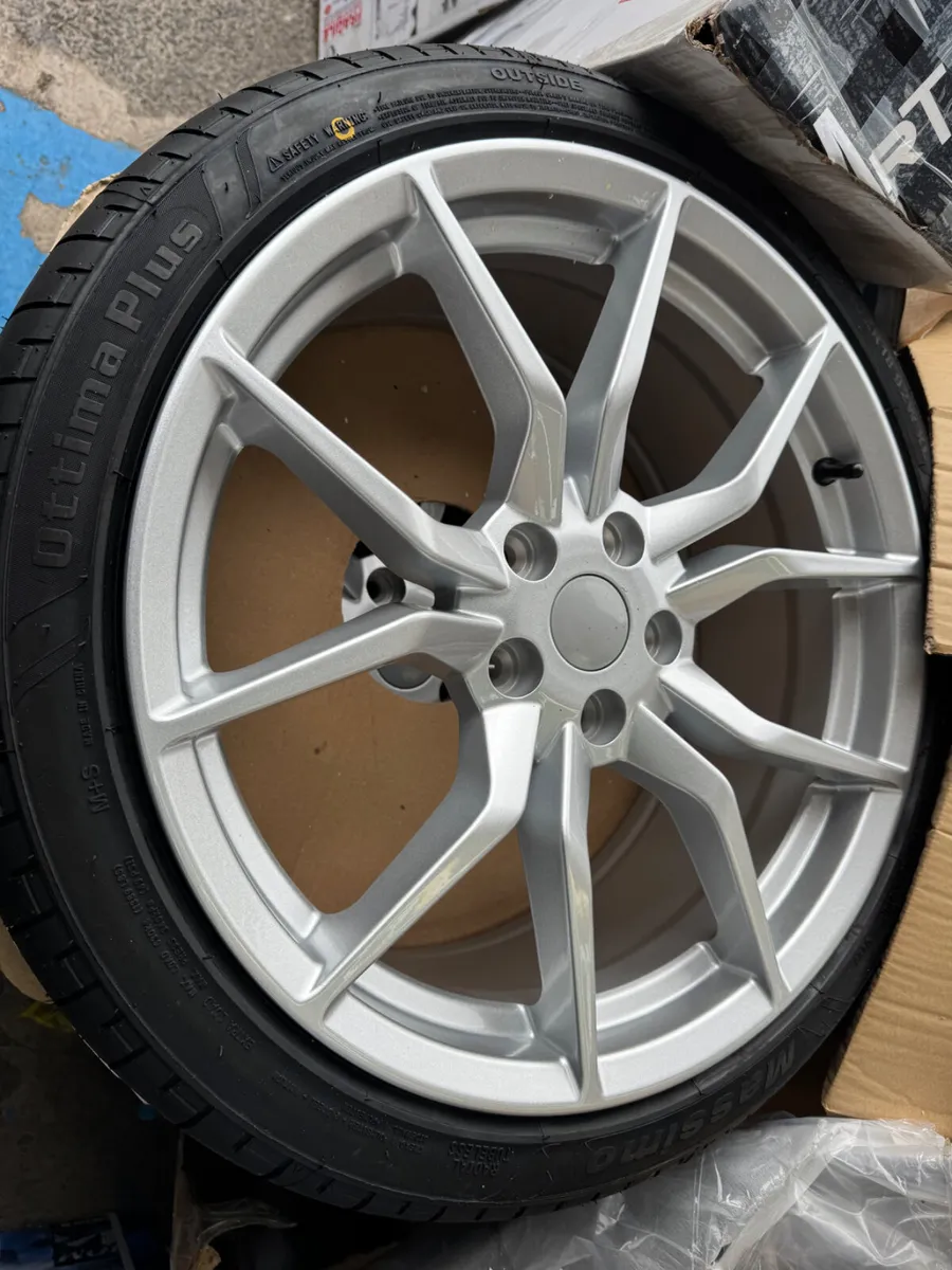 18”‘rs alloys and tyres 5x108