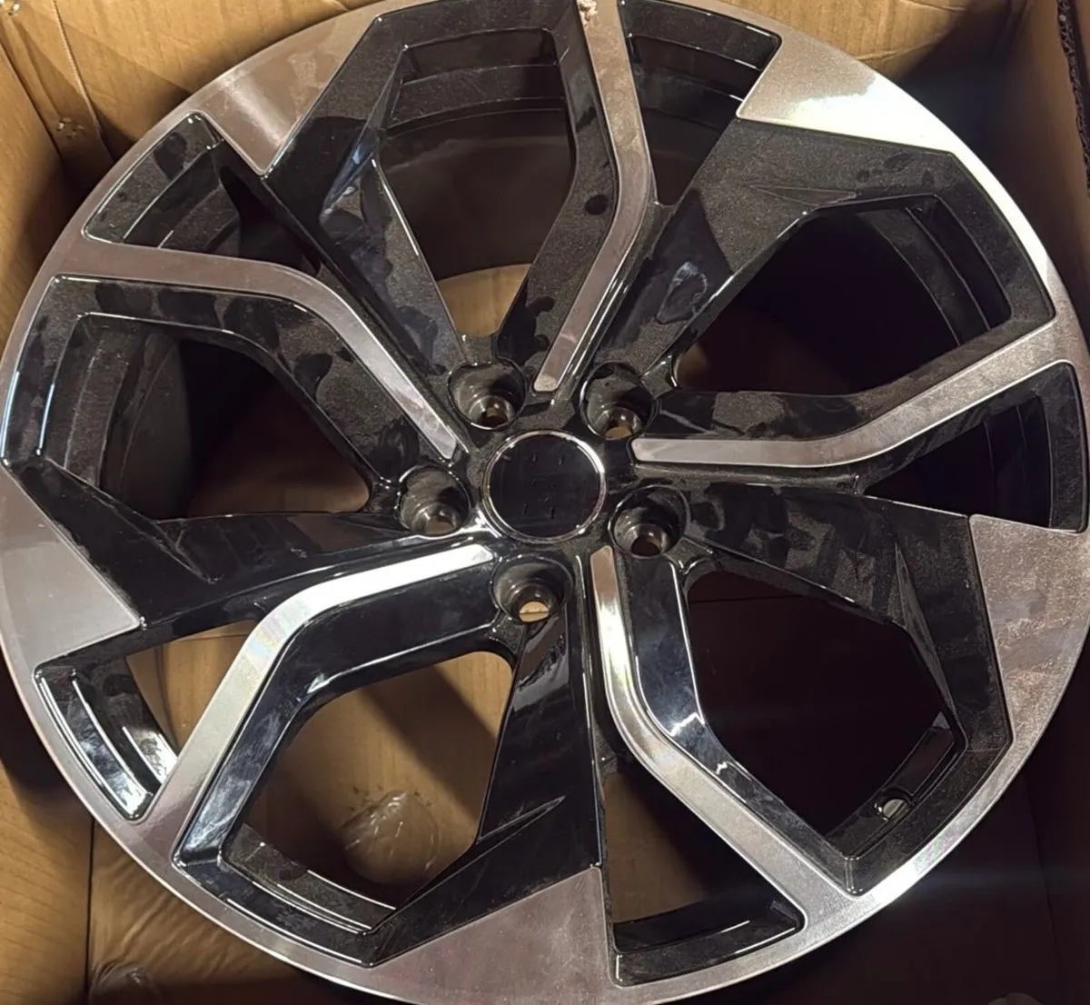 19” rs black & polished 5x112