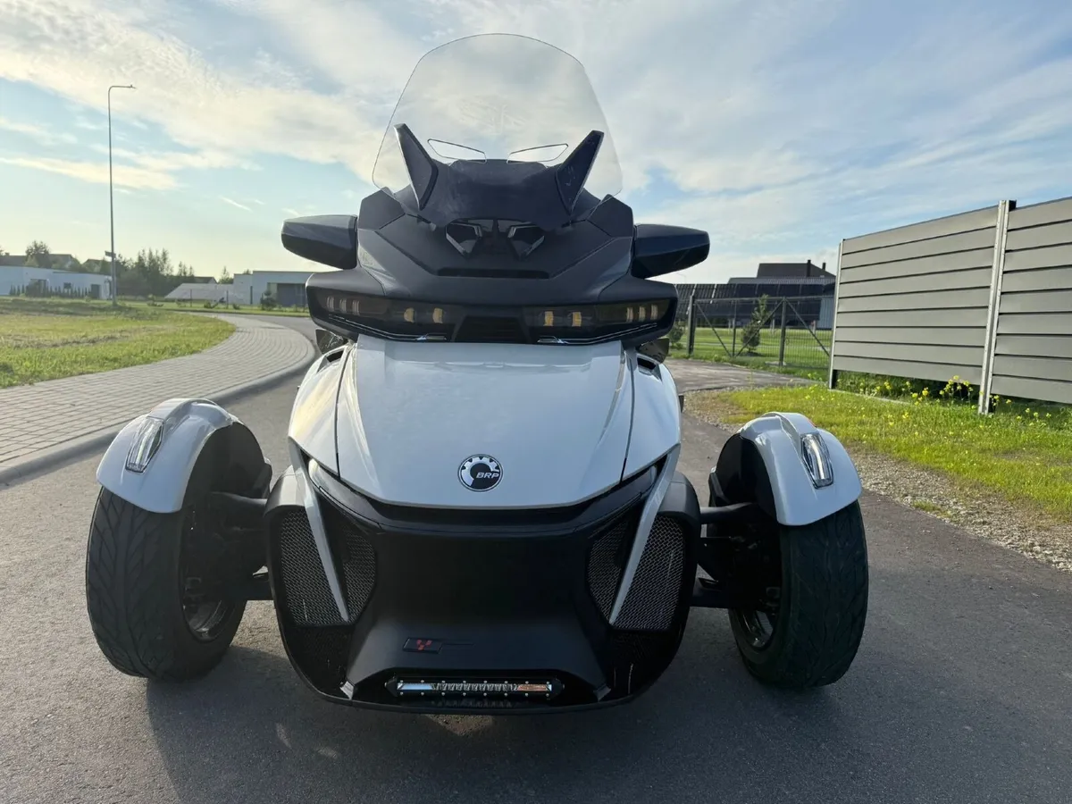 TRIKE CAN AM SPYDER RT - Image 3